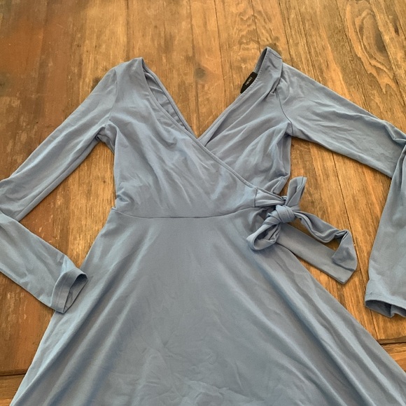 Gray Blue Wrap Style A Line Dress Long Sleeve Forever 21 Small - Picture 2 of 5